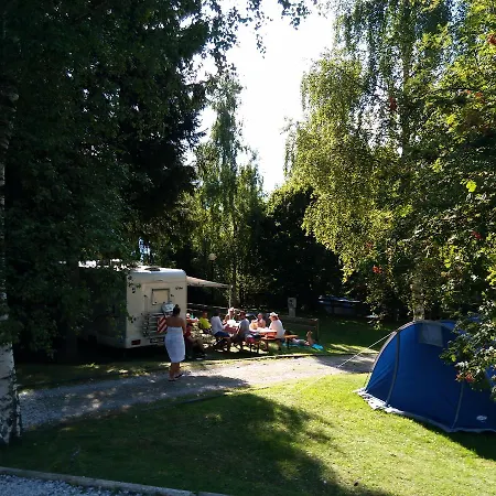 Campsite Camping Pian Della Regina *
